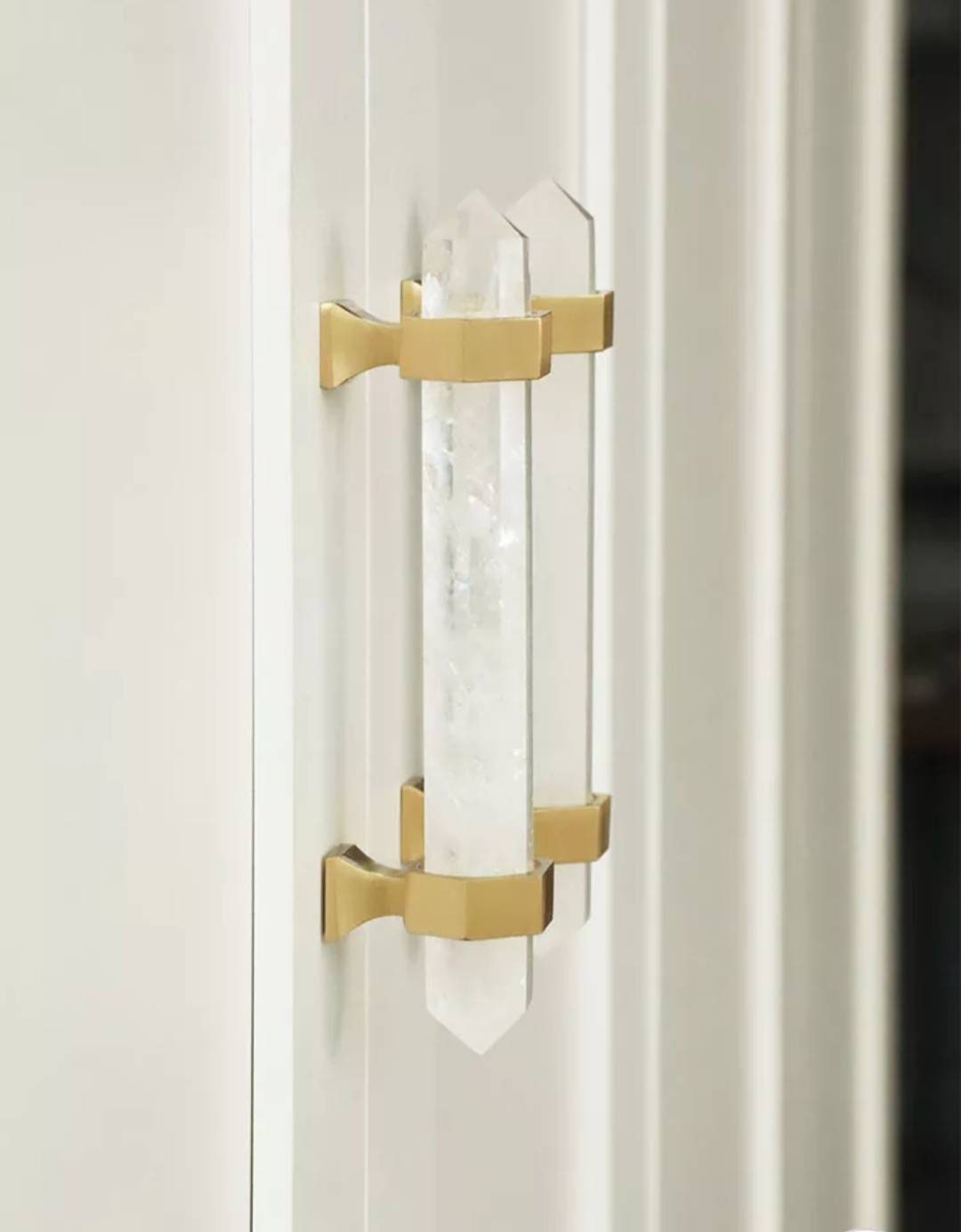 Luxury hexagonal white quartz crystal cabinet bar handle with gold or silver fixings/gemstone drawer pull/semi precious stone door handle