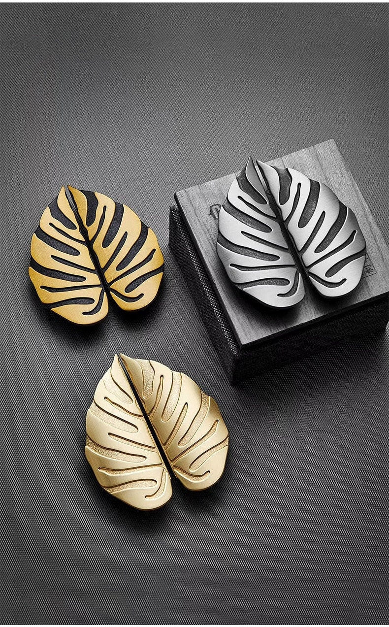 A pair of Monstera leaf drawer handles/Cheese Plant Leaf shaped cabinet pulls/Gold or Silver Tropical leaf door handles/Unique drawer handle