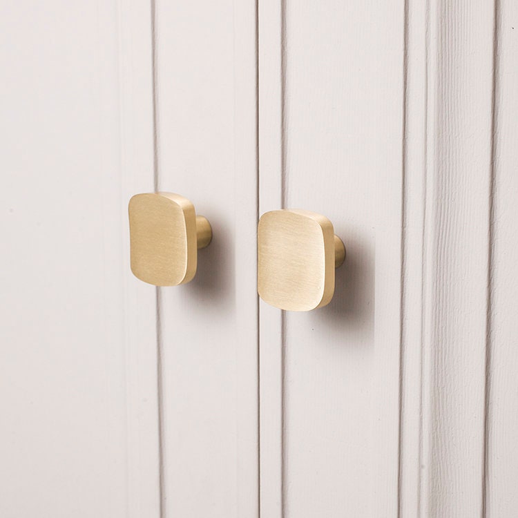 Gold contoured rectangle shaped drawer handle/Solid brass square shaped cabinet handle/Geometric square drawer knob/Brass kitchen hardware