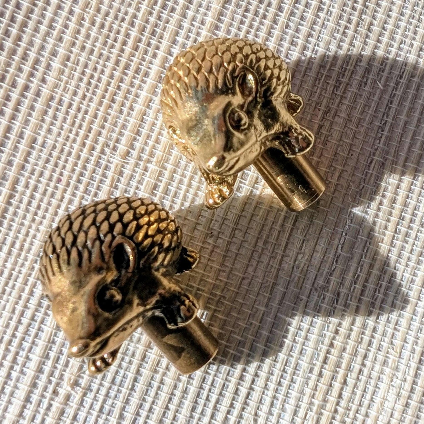 Gold or Bronze hedgehog cabinet handle/Hedgehog door handle/Hedgehog drawer knob/Woodland themed handle/Brass furniture hardware
