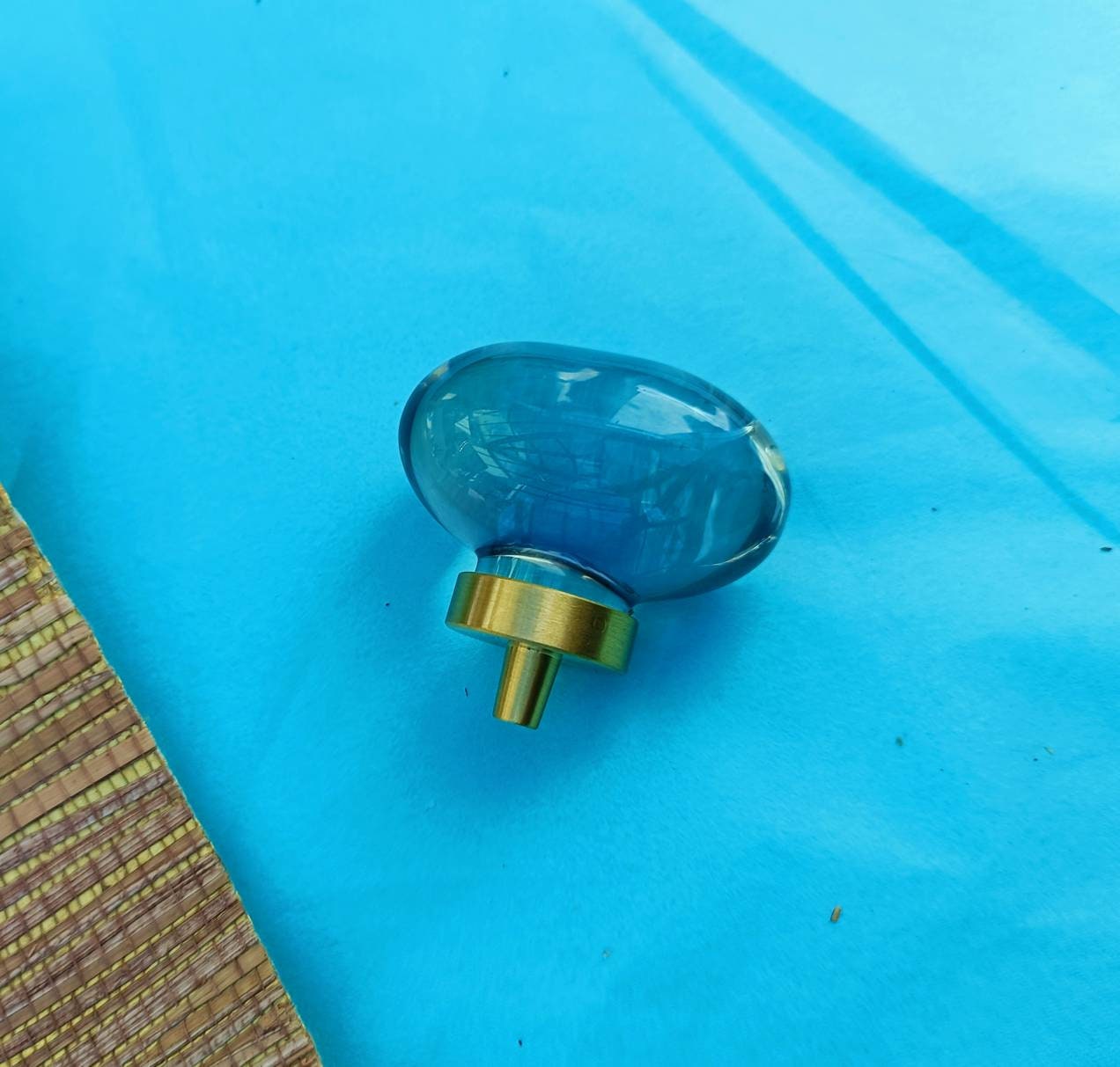 Grey oval crystal and brass cabinet pull/Retro cool grey egg shape crystal drawer knob/mid century style smooth polished crystal door handle