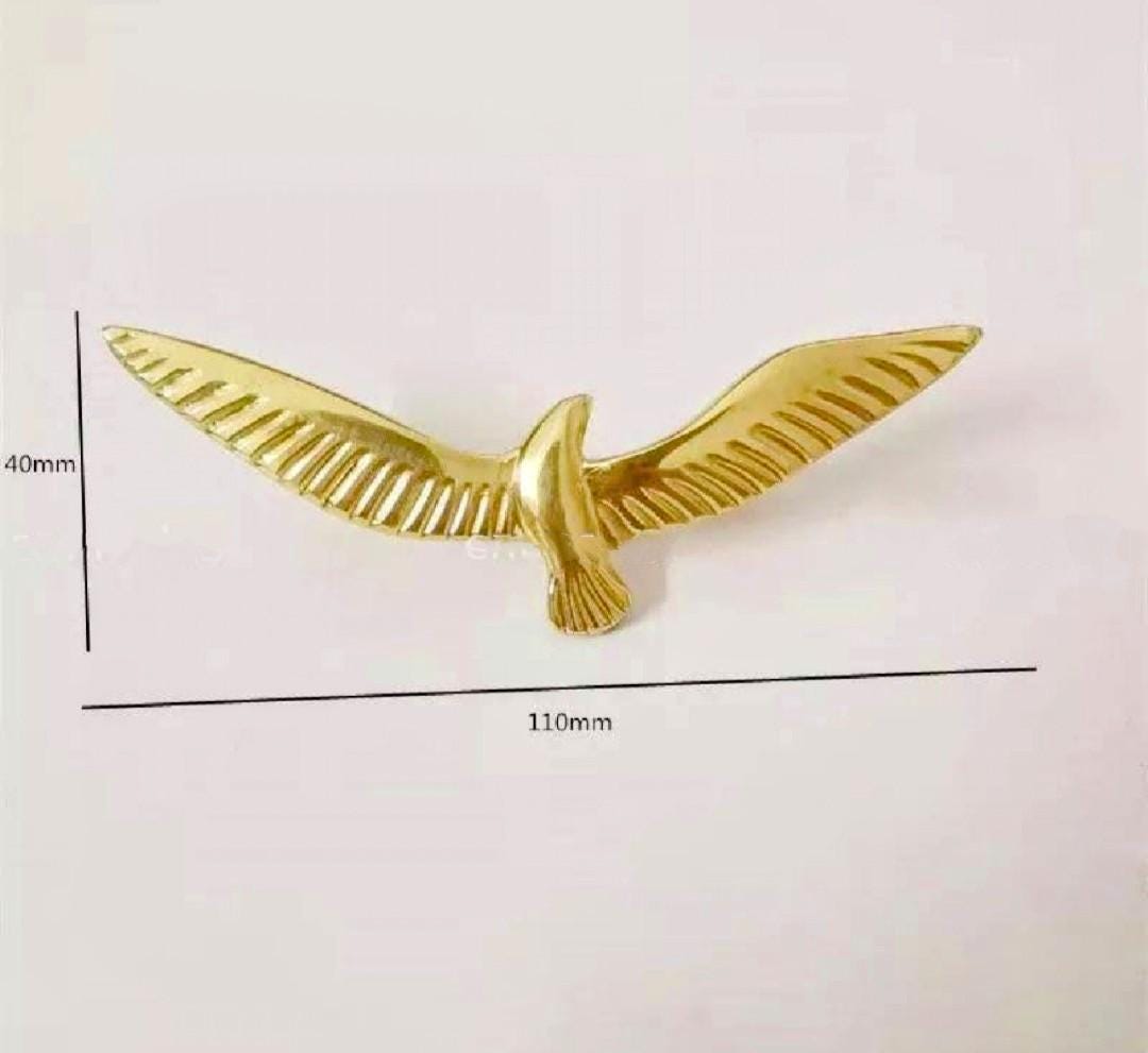 Solid brass flying bird Cabinet Pull/gold soaring bird Door Handle/DIY Knob/bird shaped drawer pull/unique furniture hardware/IKEA hack