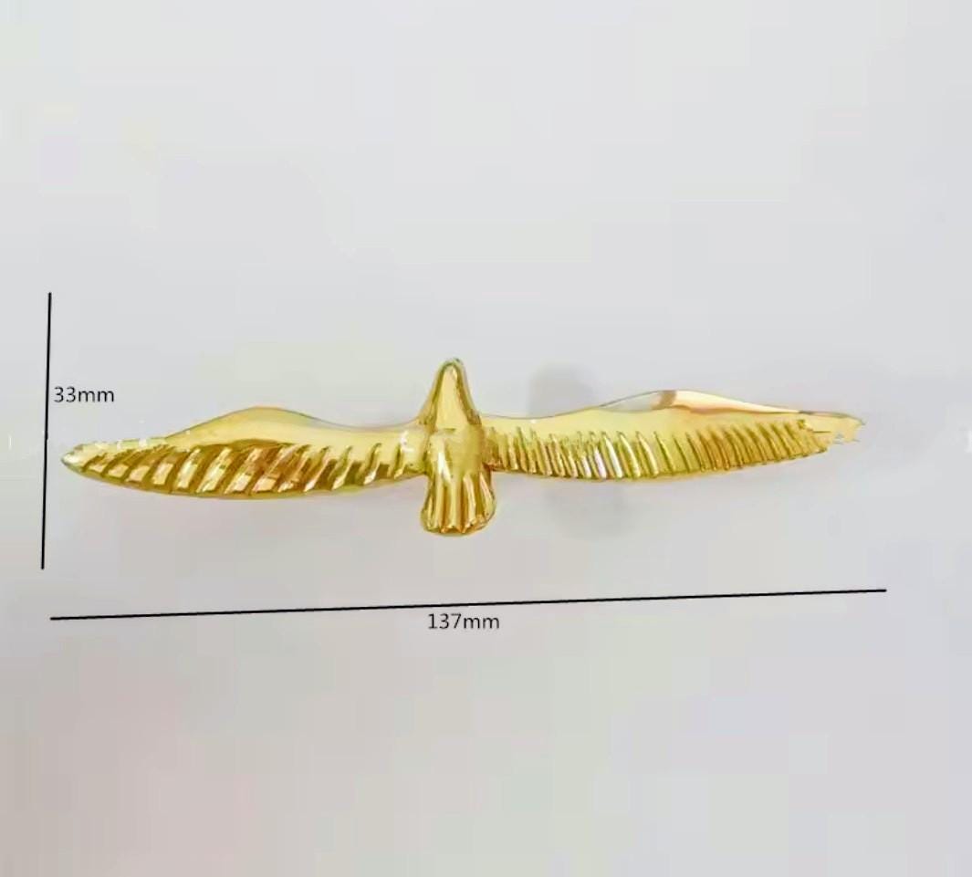 Solid brass flying bird Cabinet Pull/gold soaring bird Door Handle/DIY Knob/bird shaped drawer pull/unique furniture hardware/IKEA hack
