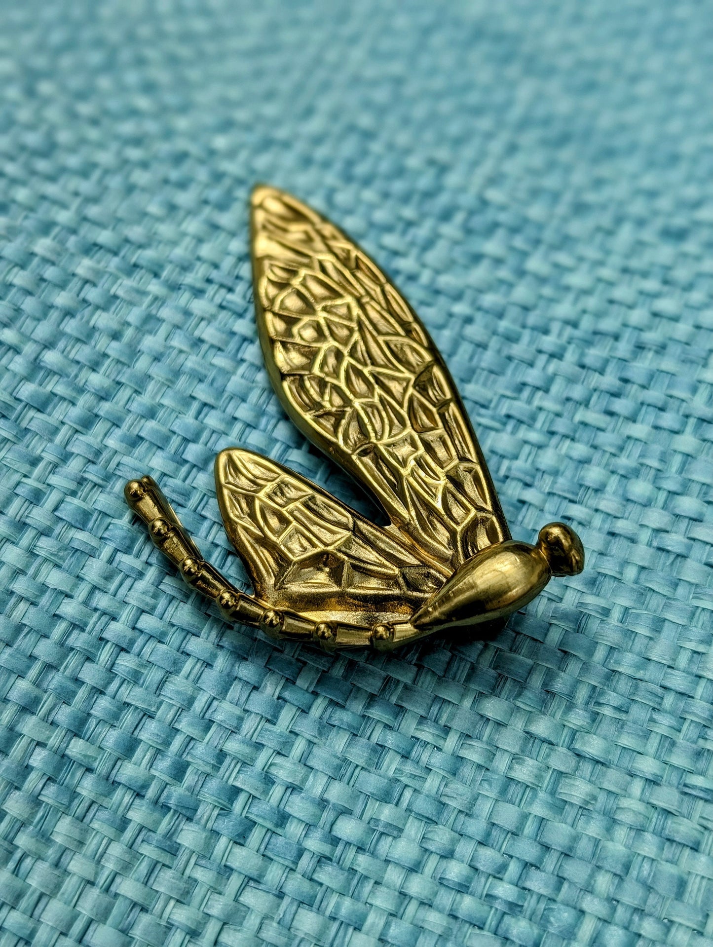 A pair of dragonfly cabinet pull/Dragonfly drawer knobs/Dragonfly drawer handle/brass furniture hardware/home improvement/Gold Door handles