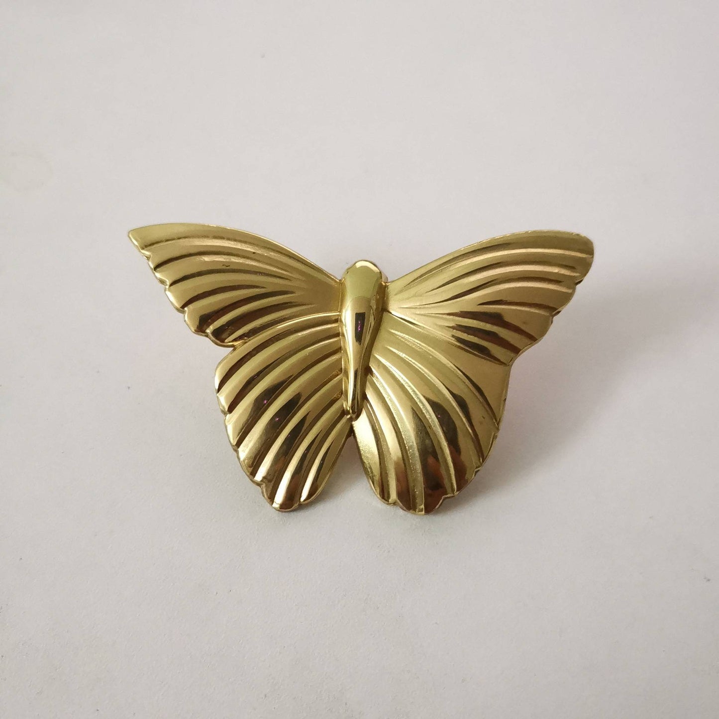 Shiny polished gold brass butterfly cabinet Pull/Gold butterfly door handle/Cute Butterfly drawer knob/Gold brass butterfly wardrobe handle