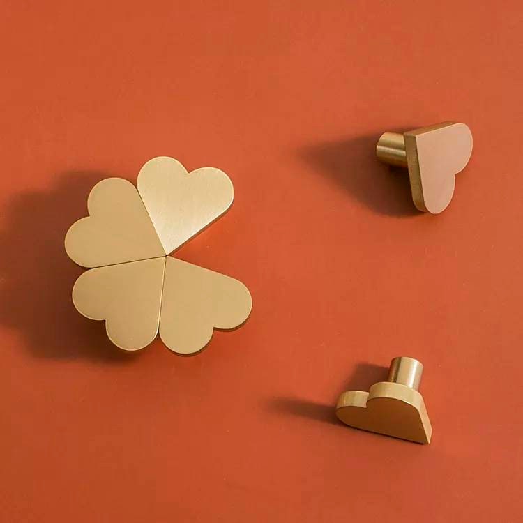 Gold Heart Cabinet Pull/Gold Brass Heart Shaped Door Handle/Heart Door Knob/Brass Furniture Hardware/Love Heart Drawer Handle/Drawer Knob