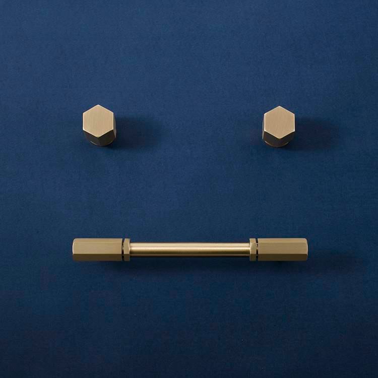 Industrial chic drawer handle/Brass hexagonal cabinet handle/Geometric man cave hardware/Hexagonal brass bar handle/gold furniture hardware