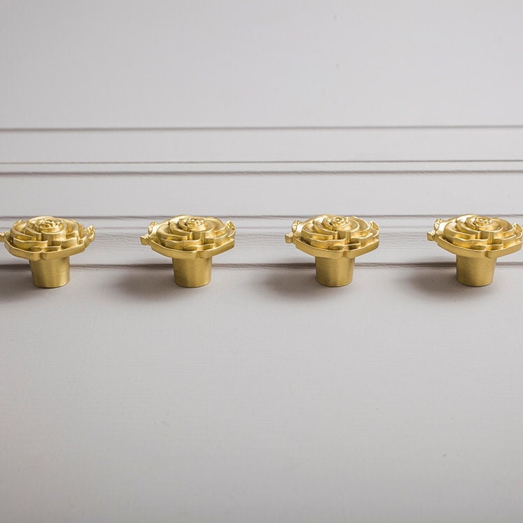 Beautiful gold or silver rose shaped door handle/Brass rose flower cabinet pull/Gold or silver rose shaped drawer knob/flower shaped handle