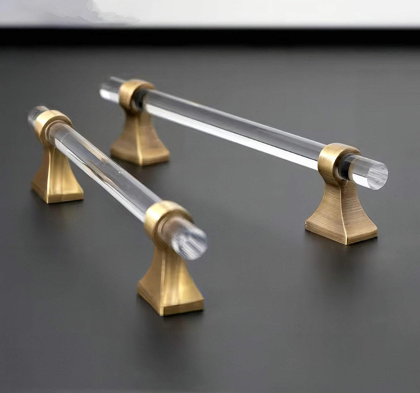Aged brass and clear lucite cabinet bar pull handle/Acrylic drawer handle/lucite furniture hardware/brass transparent resin cabinet handle