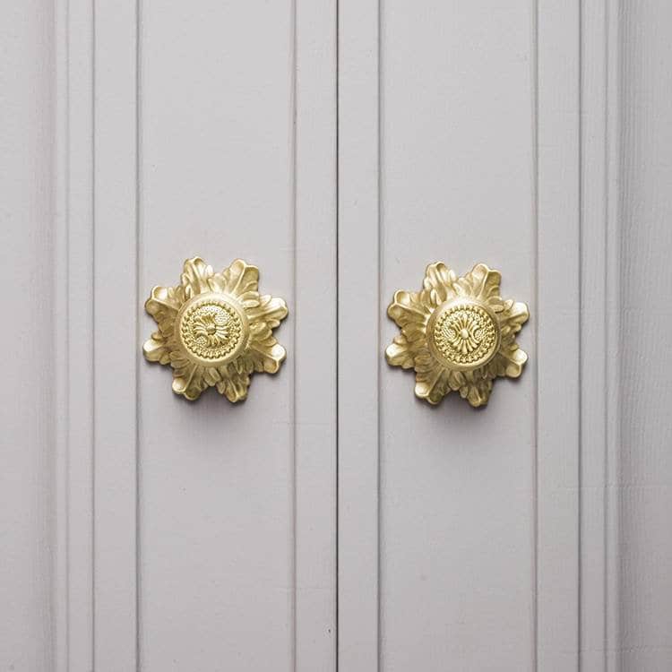 Baroque inspired gold brass cabinet pull/Antique style Door Handle/Gold ornate door knob/classic furniture hardware/gold brass drawer pull