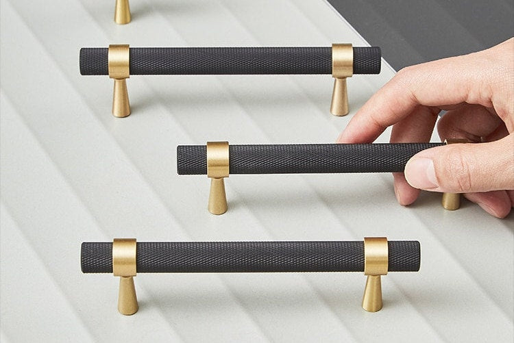 Black and gold knurled cabinet bar handle/textured brass drawer pull/ kitchen cabinet handle/modern furniture hardware/cabinet door handle