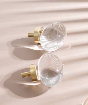 Mid century modern clear crystal cabinet pull/Transparent oval shaped door knob/crystal furniture hardware/vintage style egg shaped handle