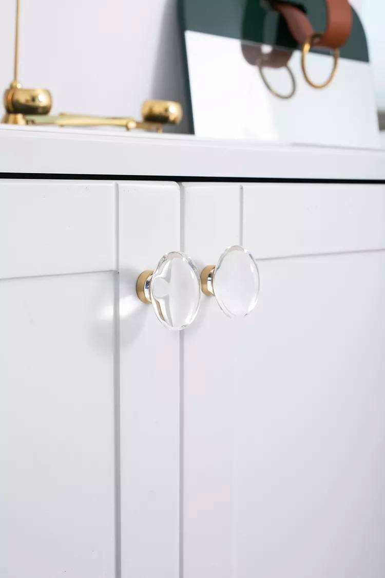 Mid century modern clear crystal cabinet pull/Transparent oval shaped door knob/crystal furniture hardware/vintage style egg shaped handle