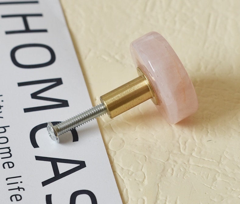 Round pink rose quartz drawer pull/pink gemstone cabinet handle/pink crystal furniture hardware/Round rose quartz door knob/pink handle