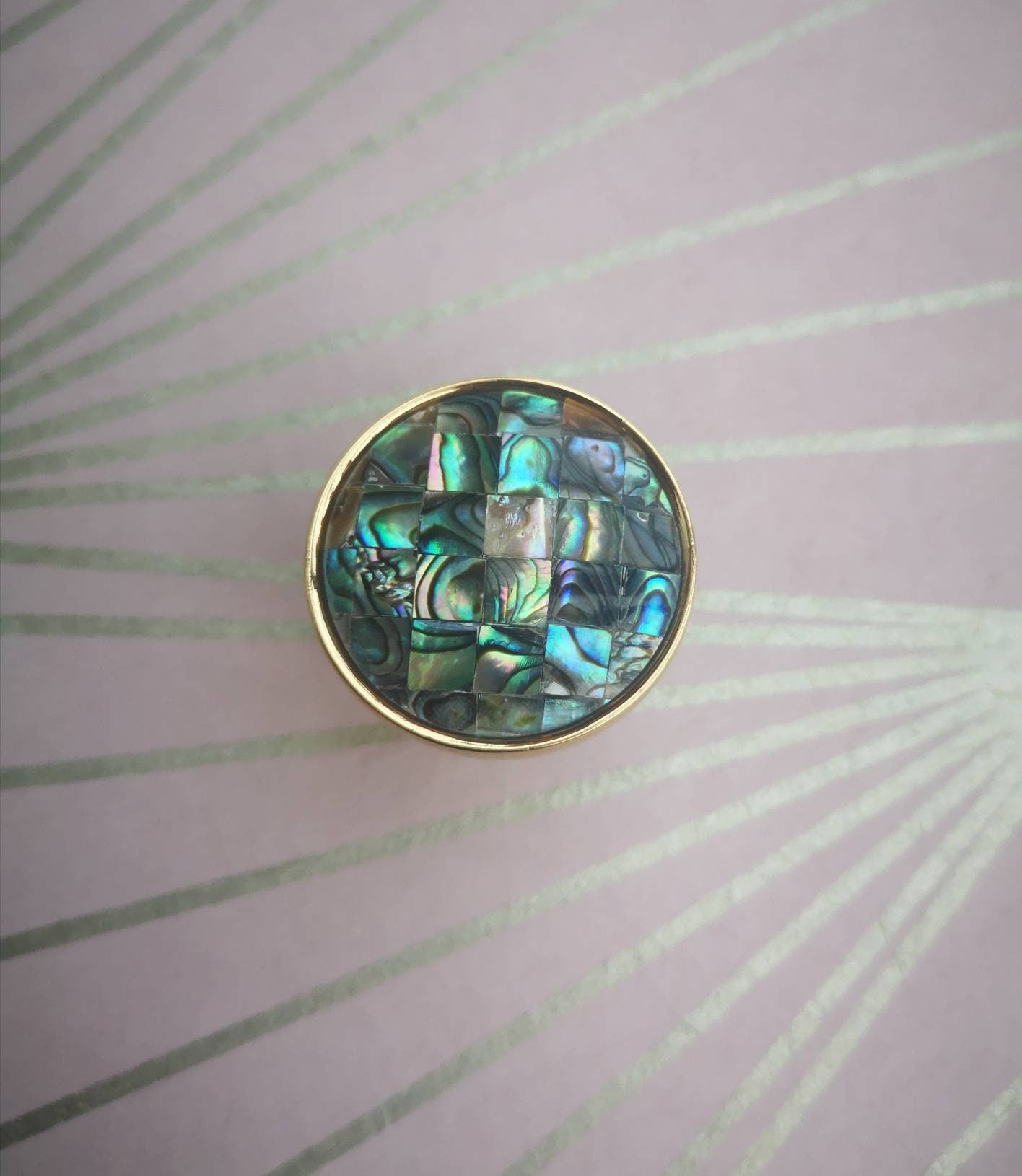 Checked rainbow mother of pearl drawer pull/pearl cabinet handle/pearl furniture hardware/Abalone shell cabinet pull/gold pearl door knob