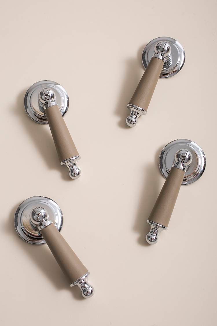 Neutral colour leather and silver drop drawer handle/Silver brown and cream leather drop cabinet pull/Chrome drop handle wrapped in leather