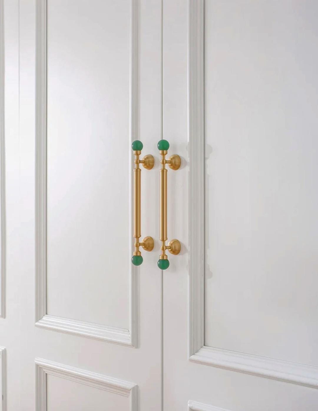 Geometric green jade and brass bar handle/Semi precious stone and brass drawer pull/unique cabinet handle/IKEA hack/wardrobe door handle