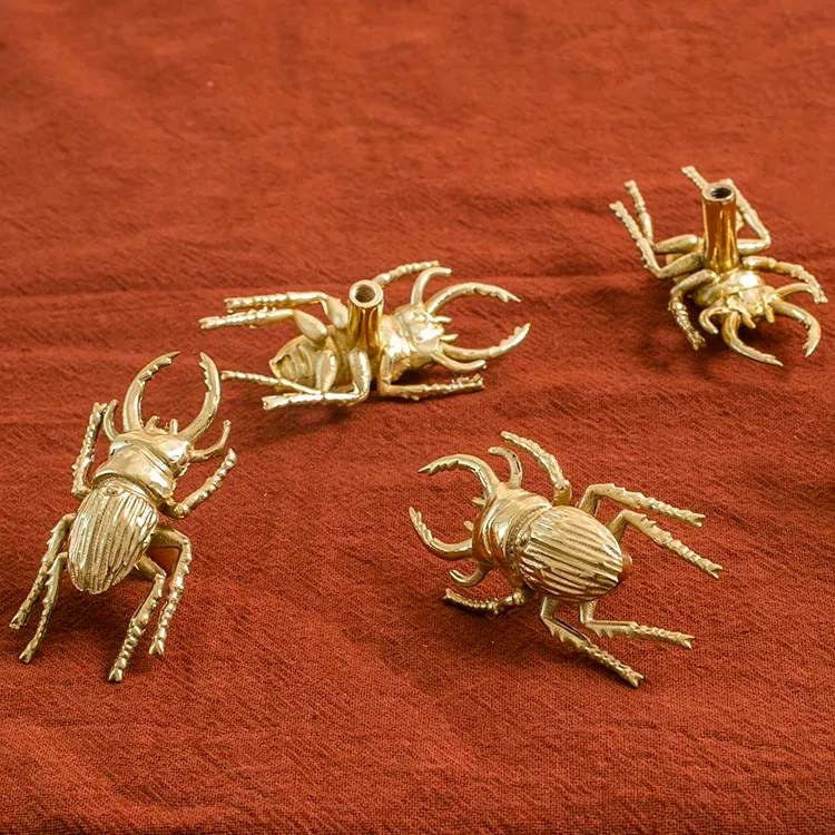 Gold Stag Beetle knob/Bug shaped Cabinet drawer pull/insect shaped door Handle/gold drawer pull/unique door handle/drinks cabinet handle