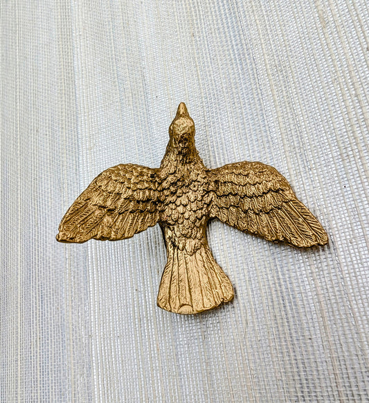 Gold brass dove of peace drawer handle/Gold brass dove shaped cabinet pull/Flying bird shaped door knob/brass furniture hardware/bird handle