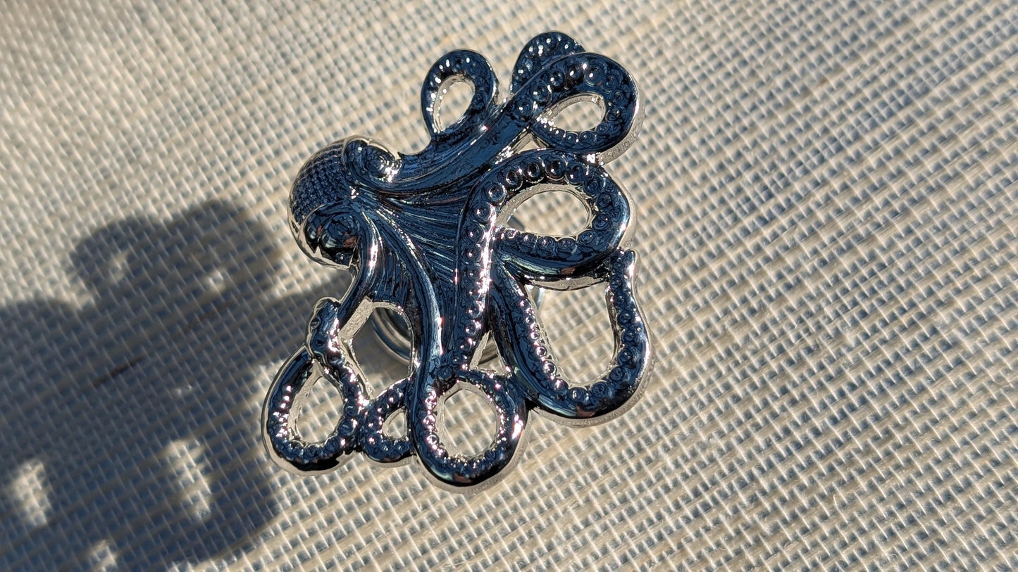 Silver octopus cabinet pull/Shiny Silver Kracken Drawer Knob/Octopus drawer handle/quirky furniture hardware/deep sea door knob/Fun handle