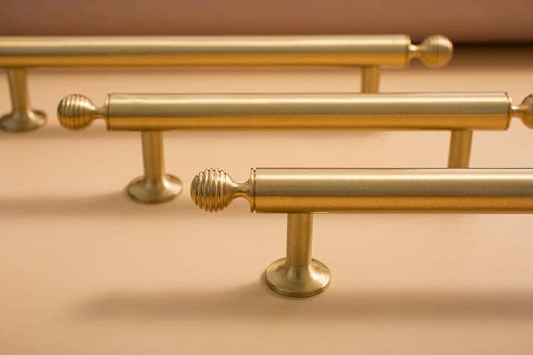Matte gold ball finial cabinet bar handle/Unusual matte gold ball design cabinet drawer pull/Gold furniture hardware/Brass kitchen hardware