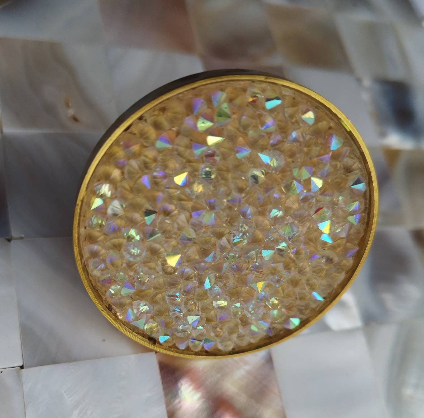 Iridescent angel aura quartz cabinet pull/Rainbow crystal and brass drawer pull/crystal hardware/gemstone door handle/glittery door handle