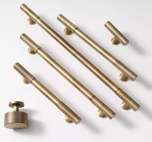Bronze handle/bar handle with a line pattern/metal cabinet handle/home improvement hardware/kitchen cabinet handle/aged brass door handle
