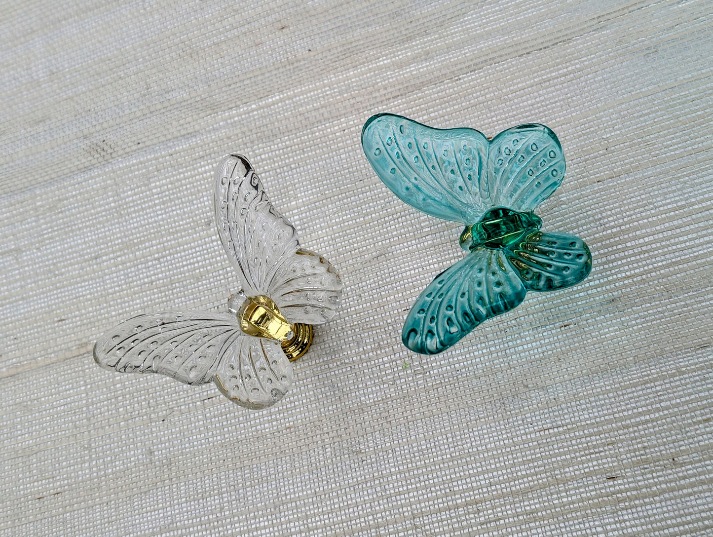 Glass butterfly drawer knob/Butterfly cabinet handle/Butterfly furniture hardware/nursery door handle/Children's decor/Butterfly door knob