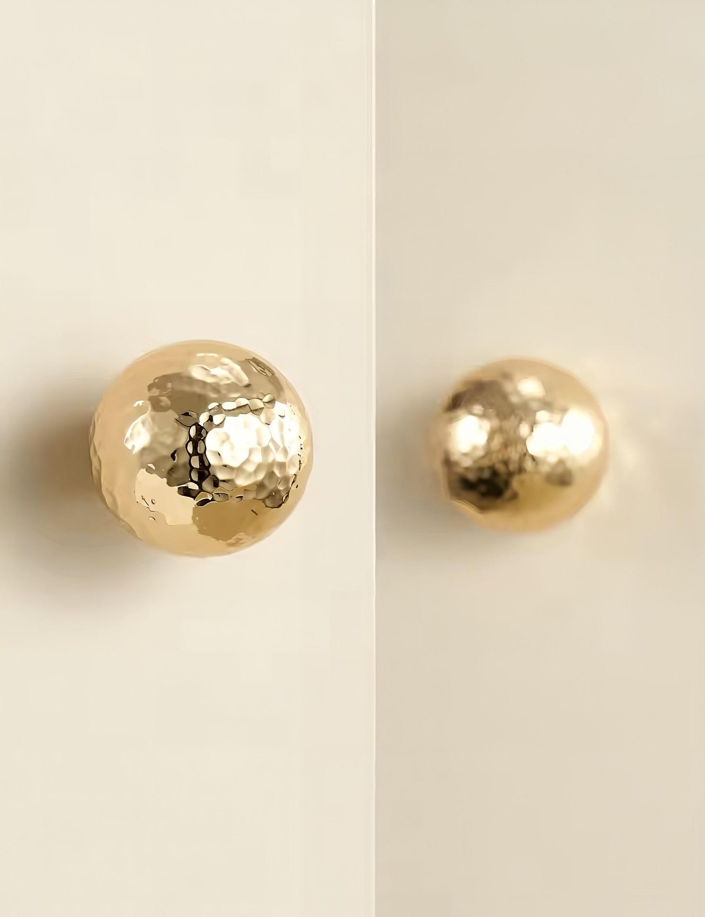 Shiny hammered brass ball drawer knob/textured gold ball cabinet pull/shiny gold ball drawer handle/brass furniture hardware/round gold knob