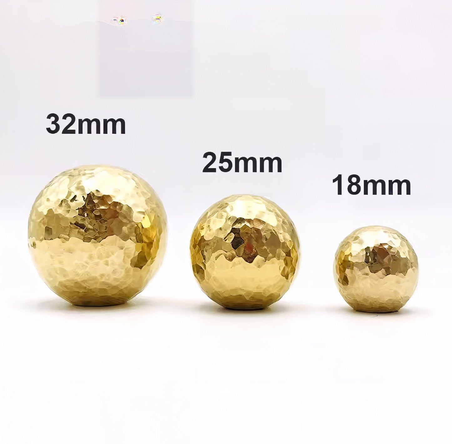 Shiny hammered brass ball drawer knob/textured gold ball cabinet pull/shiny gold ball drawer handle/brass furniture hardware/round gold knob