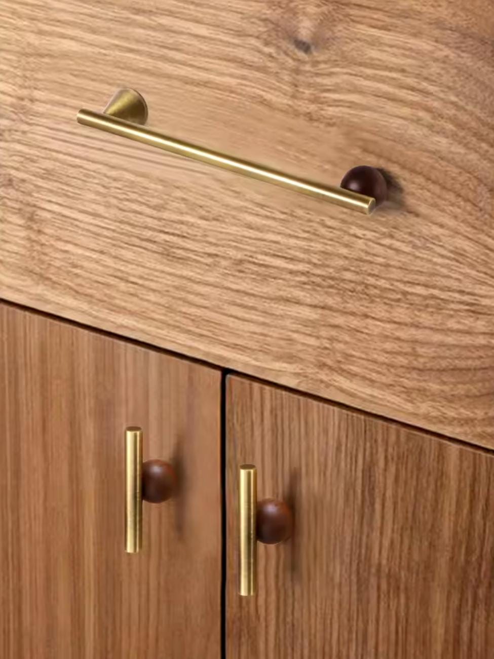 Bronze brass bar handle resting on walnut wood ball/Bronze and wood cabinet handle/Wooden furniture hardware/Bronze brass drawer pull