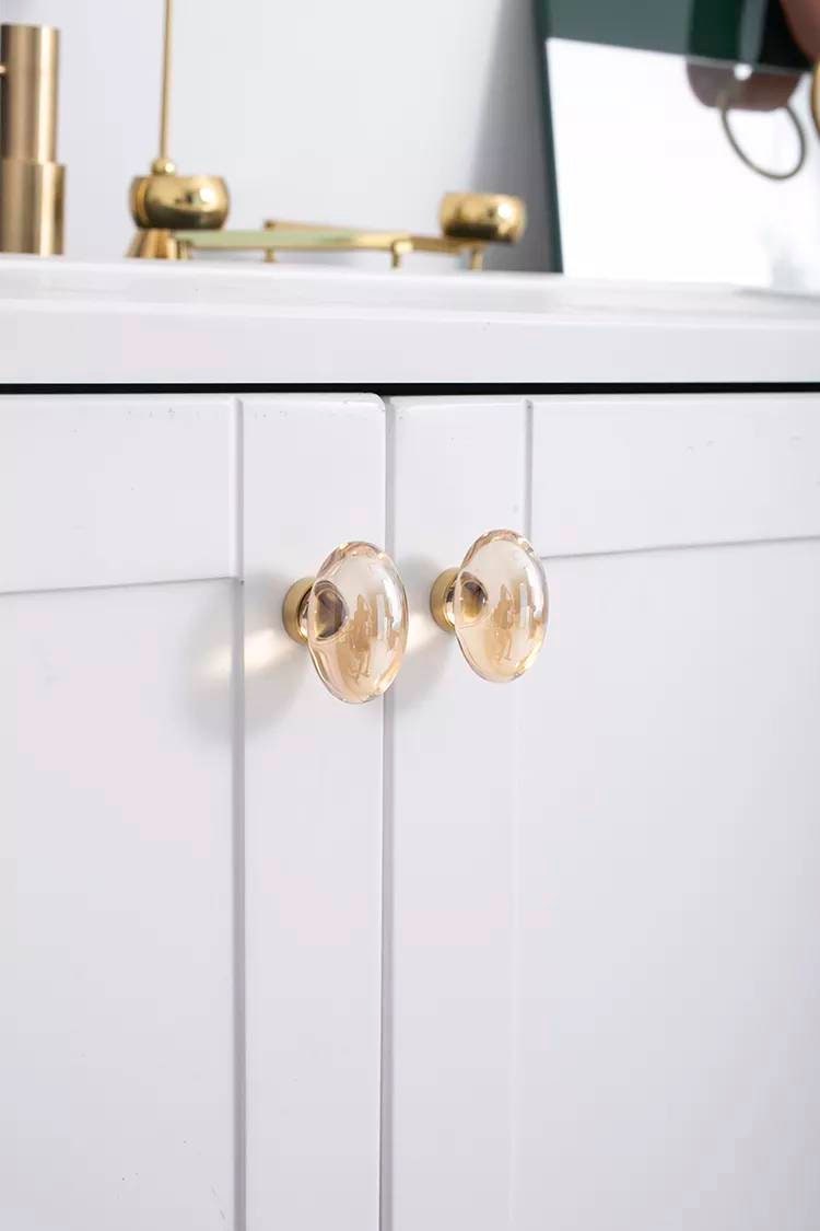 Polished oval crystal and brass cabinet pull/Retro gold glazed egg crystal drawer knob/mid century style smooth polished crystal door handle