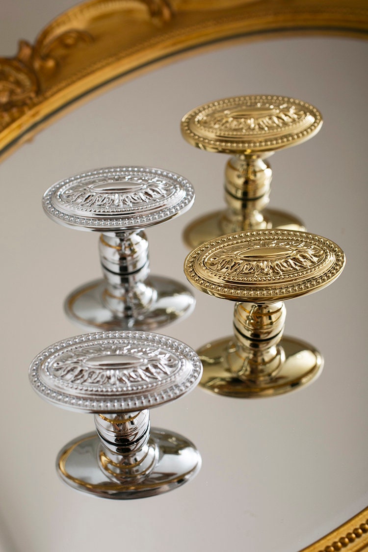 Antique style brass drawer knob/Brass oval cabinet pull/gold or silver Regency style door handle/Gold furniture hardware/Classic drawer pull