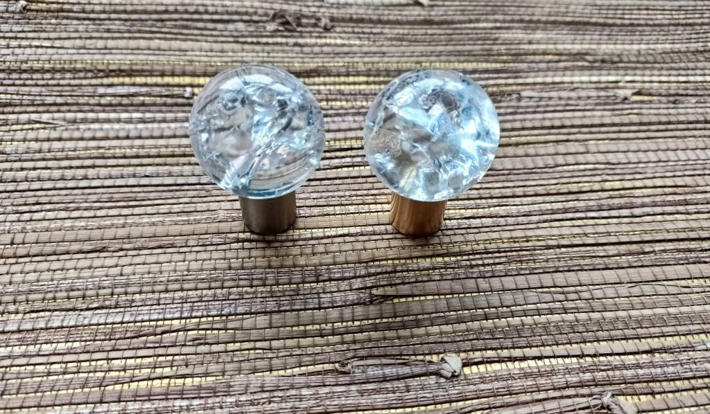 Cracked glass ball drawer pull/Fractured clear glass ball cabinet handle/Cracked glass door knob/glass furniture hardware/transparent glass