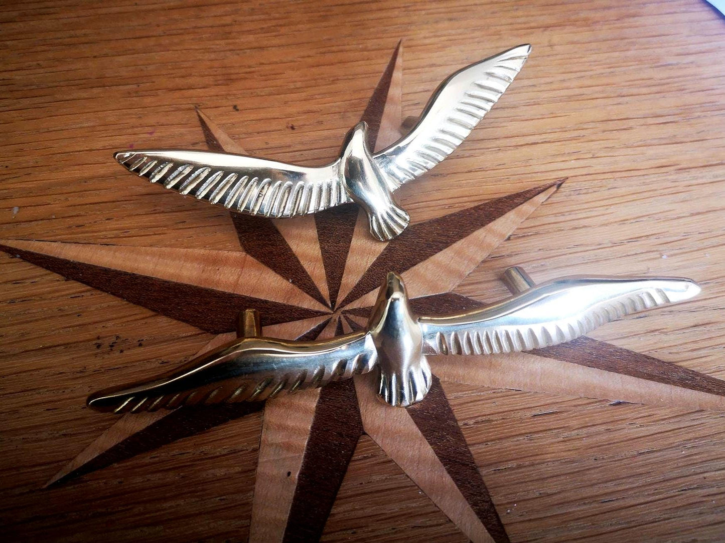 Solid brass flying bird Cabinet Pull/gold soaring bird Door Handle/DIY Knob/bird shaped drawer pull/unique furniture hardware/IKEA hack