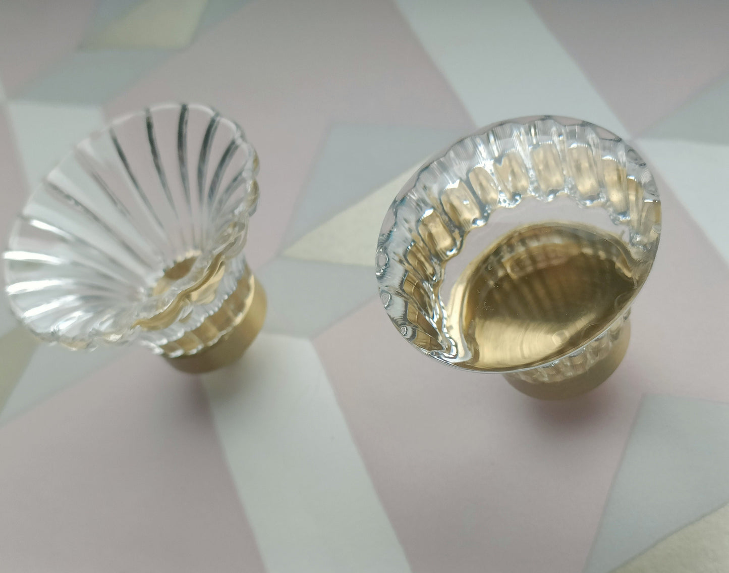 Transparent lucite and brass cabinet pull/Vintage style resin door knob/Gold brass furniture hardware/Pretty vintage style drawer handle