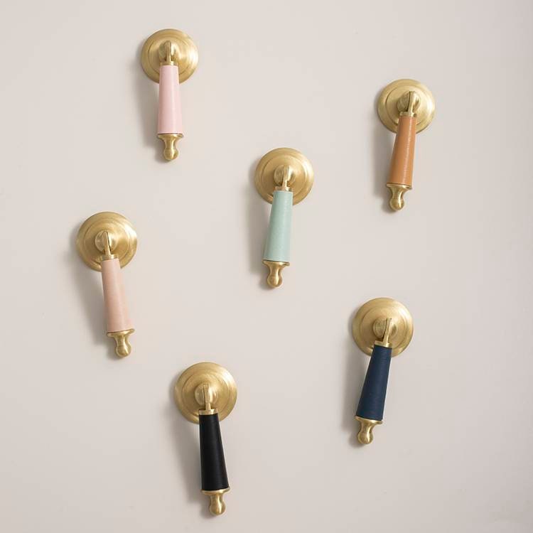 Pastel colour leather and brass drop drawer handle/Light coloured leather and gold drop cabinet pull/Brass drop handle wrapped in leather