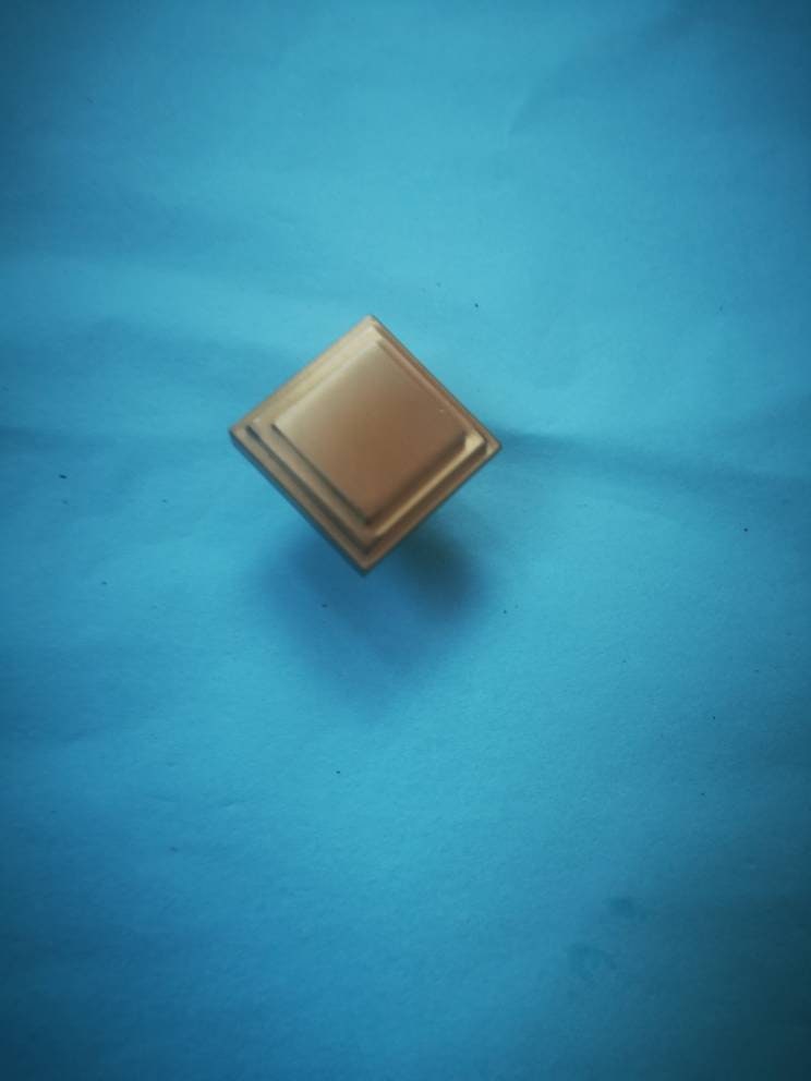 Gold brass square shaped drawer pull/Gold geometric square cabinet pull/Square door knob/brass furniture hardware/gold square cabinet handle