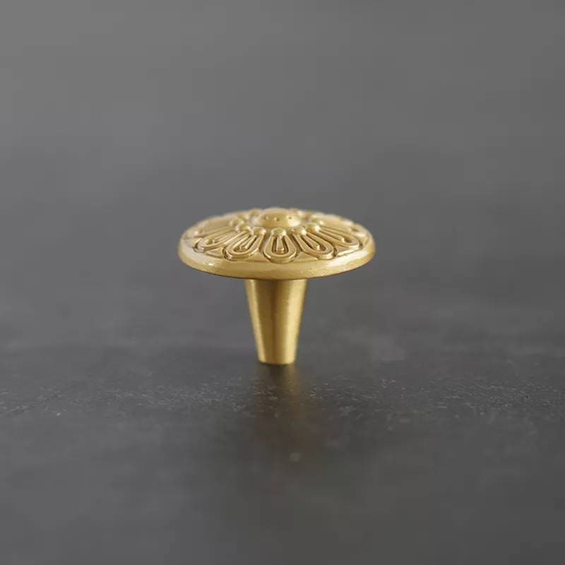 Edwardian style drawer knob/solid brass flower patterned cabinet pull/gold antique style door handle/gold Furniture hardware/gold door knob