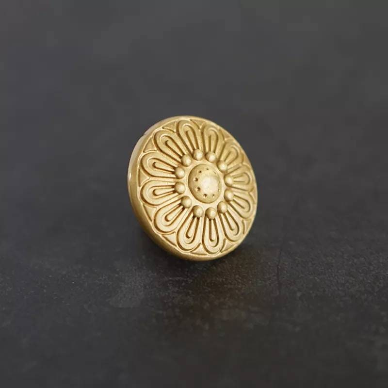 Edwardian style drawer knob/solid brass flower patterned cabinet pull/gold antique style door handle/gold Furniture hardware/gold door knob