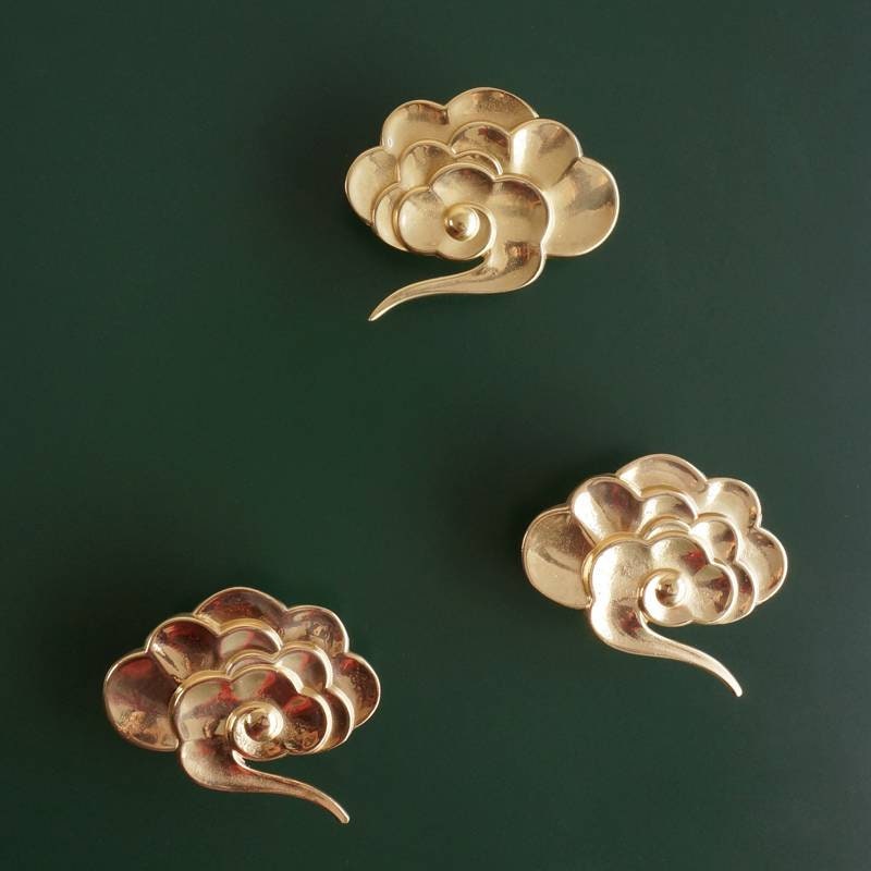 Shiny Golden floating cloud shaped door handles in left or right facing design solid brass Cabinet Pull Knob  furniture hardware upcycling