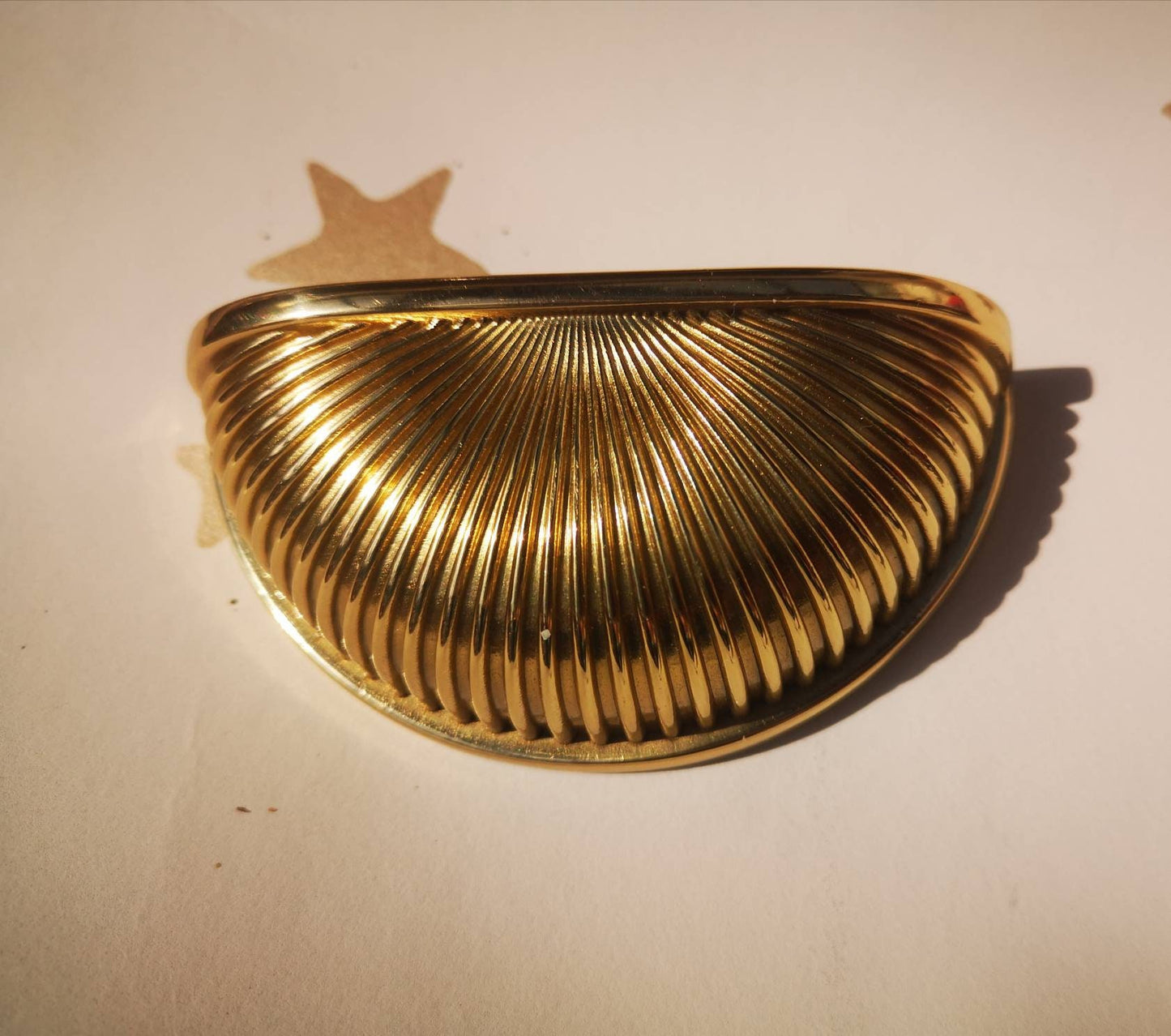 Shiny solid brass cup handle/Classic brass hardware/Gold cabinet pull/Gold brass drawer handle/Gold brass kitchen door handle/Brass handle