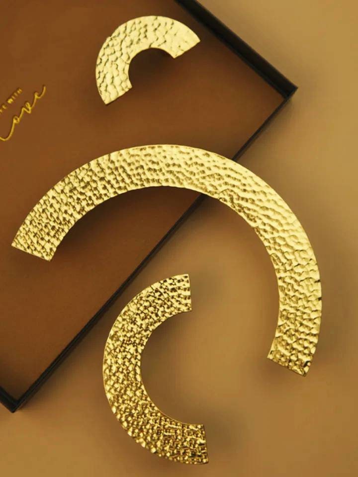 Shiny textured gold brass semi circle  handle/hammered gold drawer pull/kitchen hardware/large cabinet handle/gold wardrobe door handle