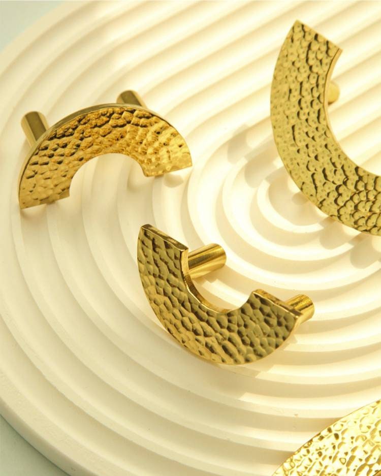 Shiny textured gold brass semi circle  handle/hammered gold drawer pull/kitchen hardware/large cabinet handle/gold wardrobe door handle