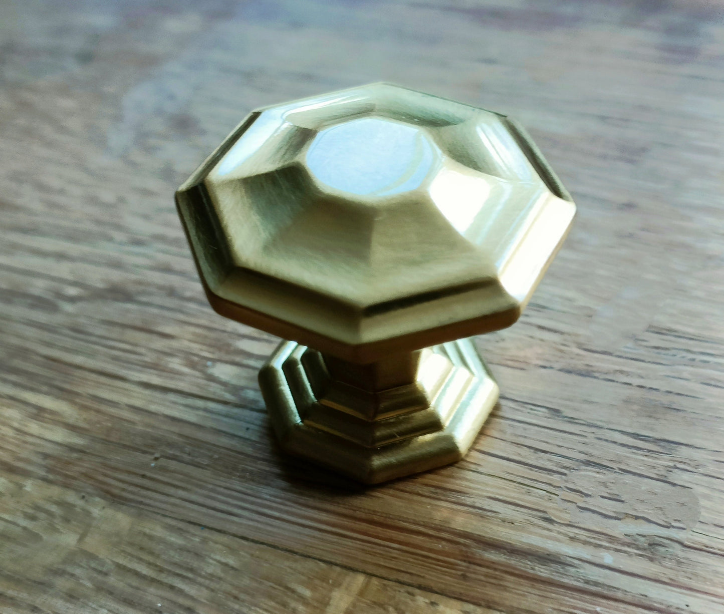 Hexagon shaped gold cabinet handle/Geometric style gold drawer pull/Gold furniture hardware/kitchen renovation/Gold Hexagonal door knob