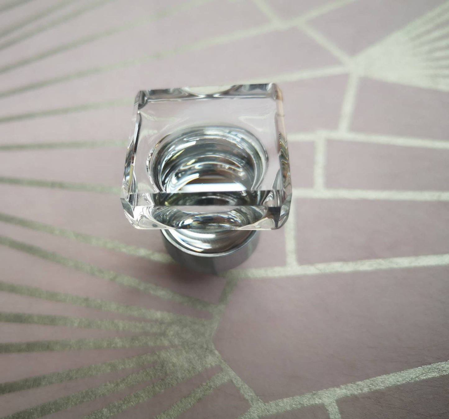 Square cut clear crystal cabinet Pull/Vintage style crystal drawer handle/Mid century modern crystal drawer knob/Retro style square handle