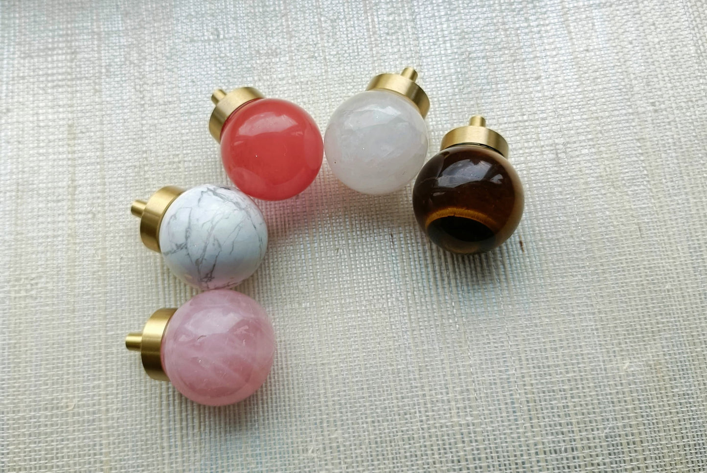Semi precious stone ball drawer knob/Crystal drawer pull/Round gemstone cabinet handle/Crystal and brass door knob/Quartz crystal handle