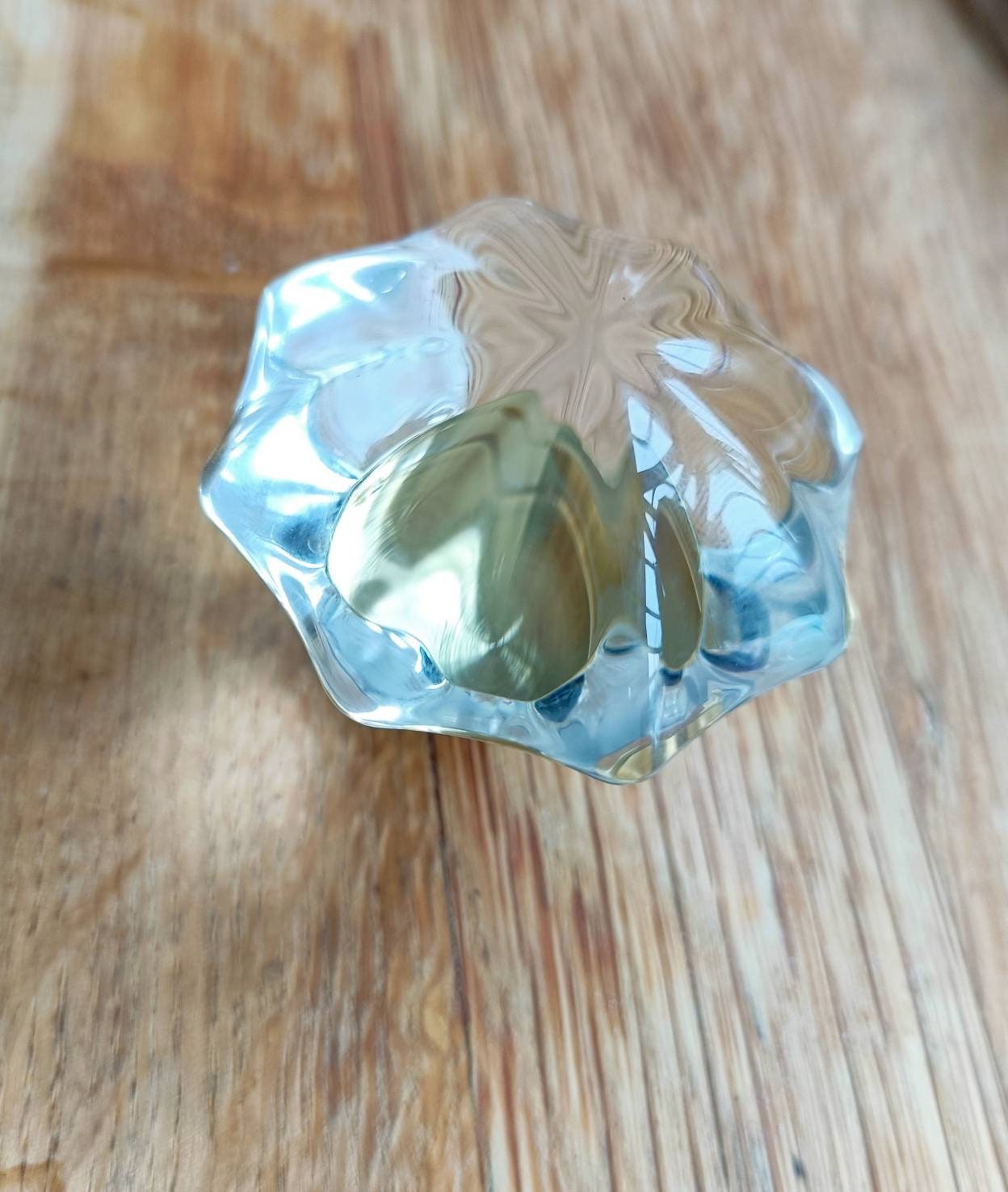 Mid century modern clear lucite cabinet pull/Transparent rounded star  shaped door knob/Resin furniture hardware/vintage gran style handle