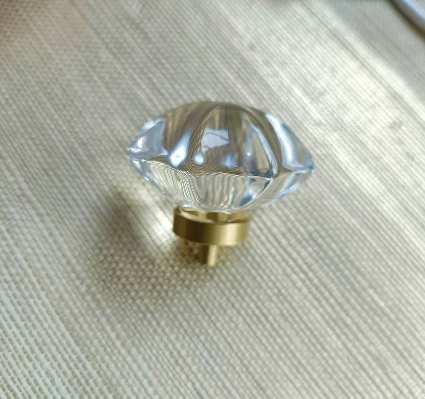 Mid century modern clear lucite cabinet pull/Transparent rounded star  shaped door knob/Resin furniture hardware/vintage gran style handle