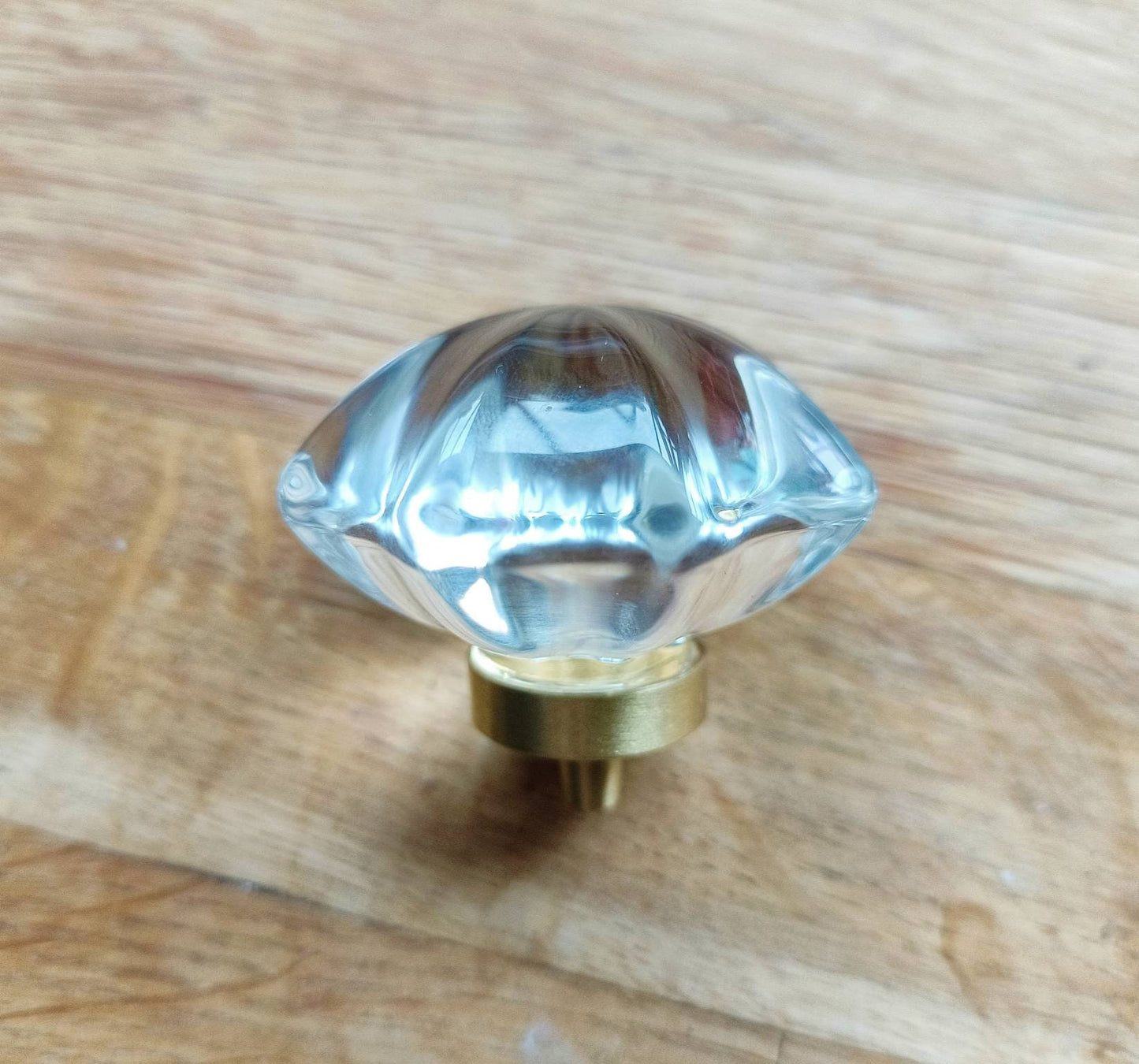 Mid century modern clear lucite cabinet pull/Transparent rounded star  shaped door knob/Resin furniture hardware/vintage gran style handle